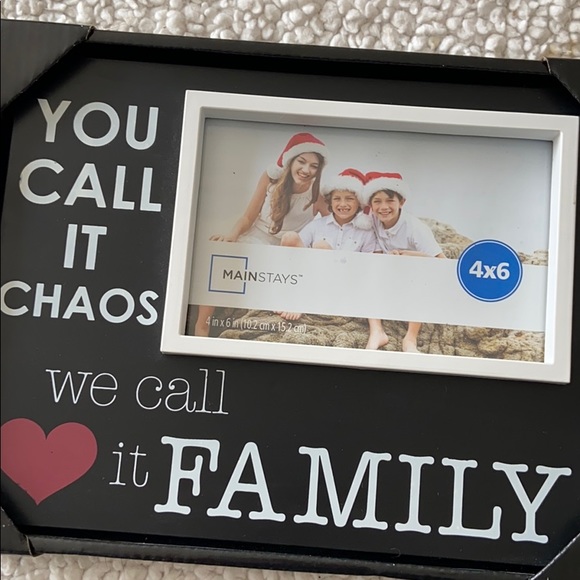 2 picture frames - Picture 3 of 4